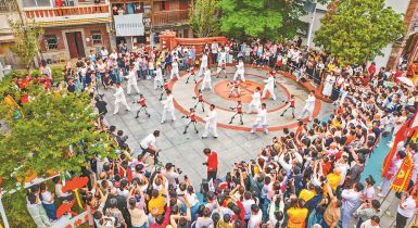  “五一”假期 永春五里古街举行白鹤拳主题踩街展演