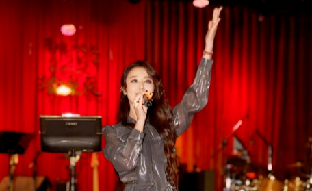 林心如透露晚上9点就上床 一周会运动5天