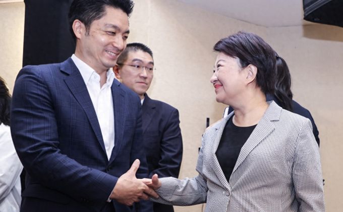 台湾十大县市长排名蒋万安居冠，“在野”阵营揽八席，民进党所谓“暖男”好评影响力垫底