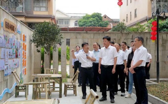 云霄县委县政府开展农村人居环境整治工作检查