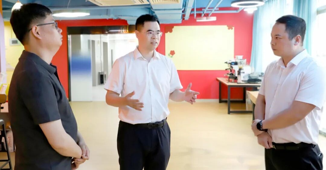 丰泽区政府主要领导调研泉州数字经济产业园有关工作