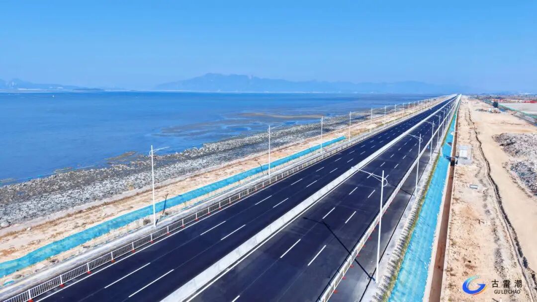 3.7公里！古雷这段“海景公路”交工验收