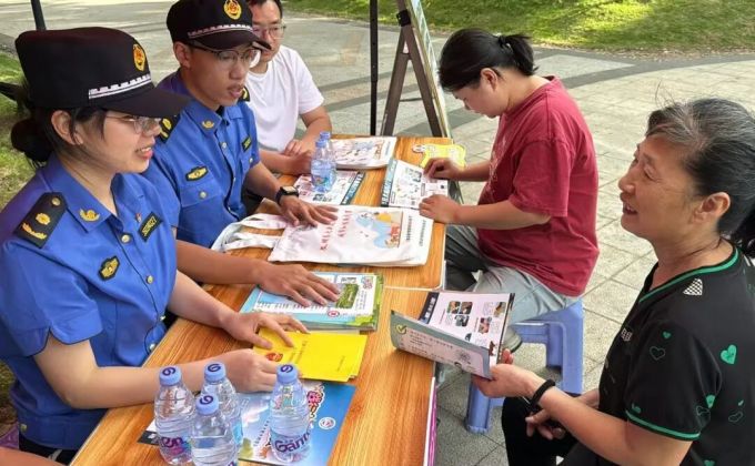 文明进行时丨云霄县多部门联动开展文明养犬专项整治行动