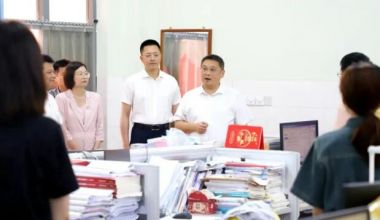 漳州台商区党工委书记带队调研高考考点工作