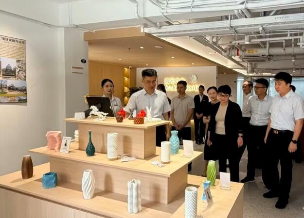 漳州市行政服务中心深入“三好社区”开展调研活动
