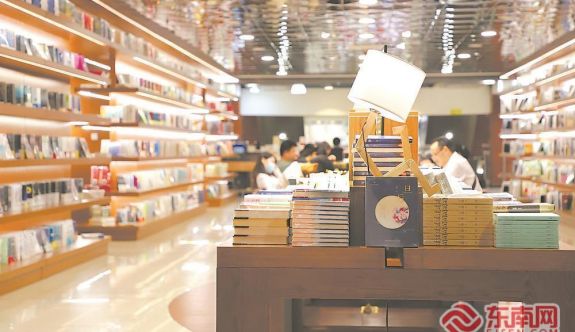 外圖廈門書城：把空間還給讀者 把閱讀還給生活