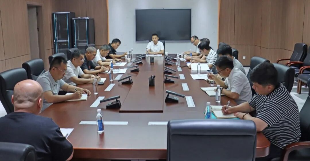 洛江区政府区长郭宁调研洛江城市数据管理大脑项目建设工作