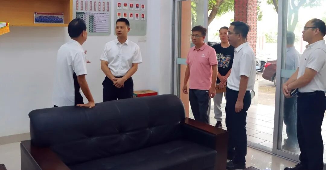 洛江区政府区长郭宁调研洛江足球事业发展工作