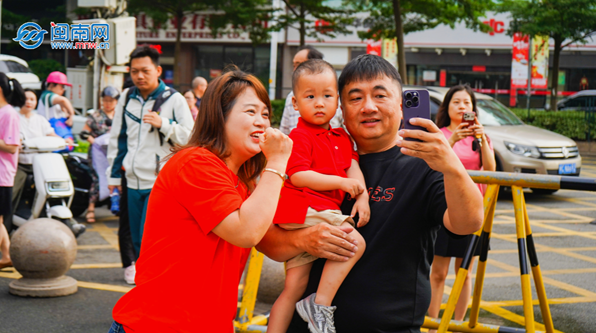 直击高考首日！祝泉州学子旗开得胜、金榜题名！