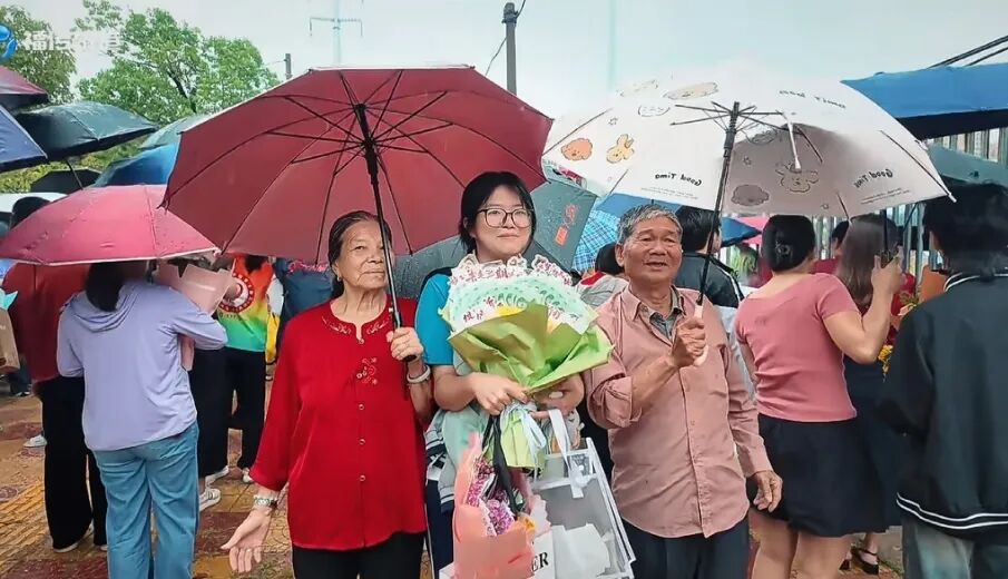 现场直击！泉港2026年高考落幕：青春不散场，未来皆可期→