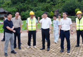 刘永强调研河湖长制工作并开展防汛安全检查、巡河