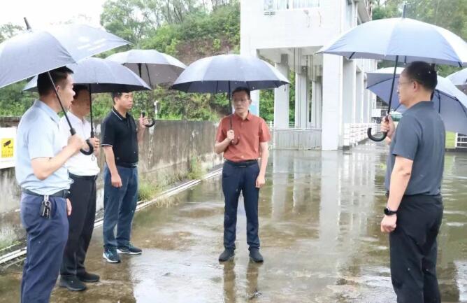 云霄县县长调研防汛备汛、安全生产工作