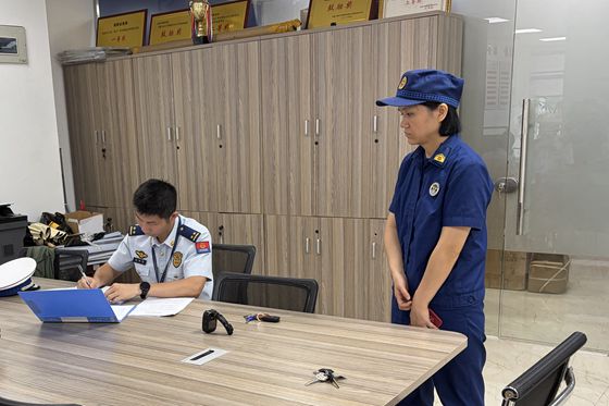 人保财险福建漳州高新营销服务部：节前联合巡查 筑牢安全防线