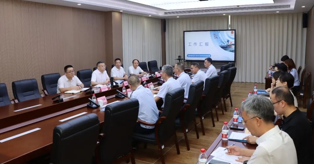 泉州台商区管委会主要领导带队到区税务局开展调研