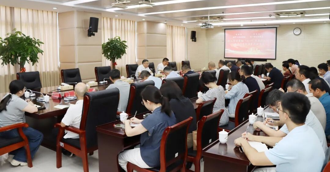 泉州台商投资区管委会主要领导作专题党课辅导