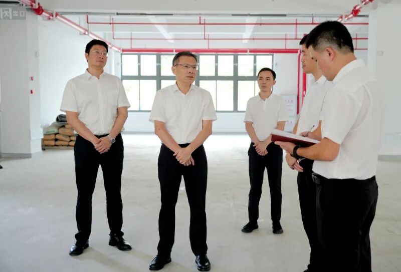 云霄县委县政府主要领导到常山办事处调研并座谈
