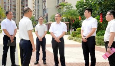 云霄县委县政府主要领导到莆美镇调研并座谈