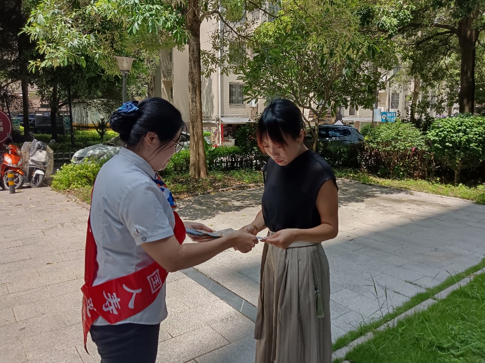 中国人寿漳州分公司开展金融反诈“五进”宣传 守护群众“钱袋子”