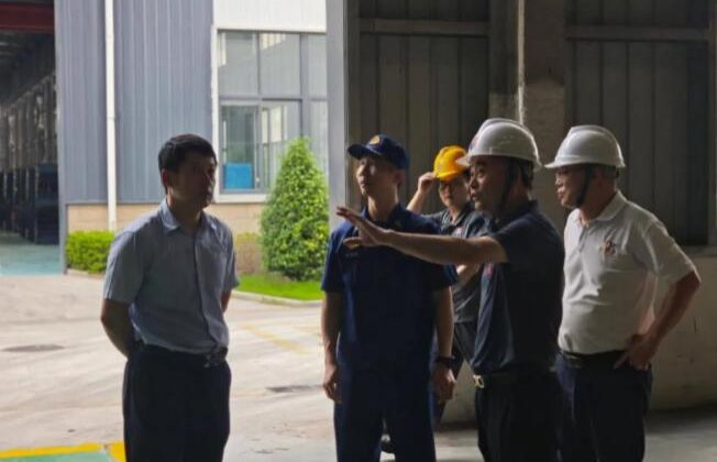 漳州高新区领导带队调研企业安全生产工作