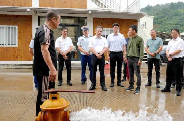 云霄县委县政府主要领导带队督导安全生产工作