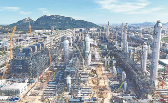 一座“石化王国”，为何如此“硬核”？