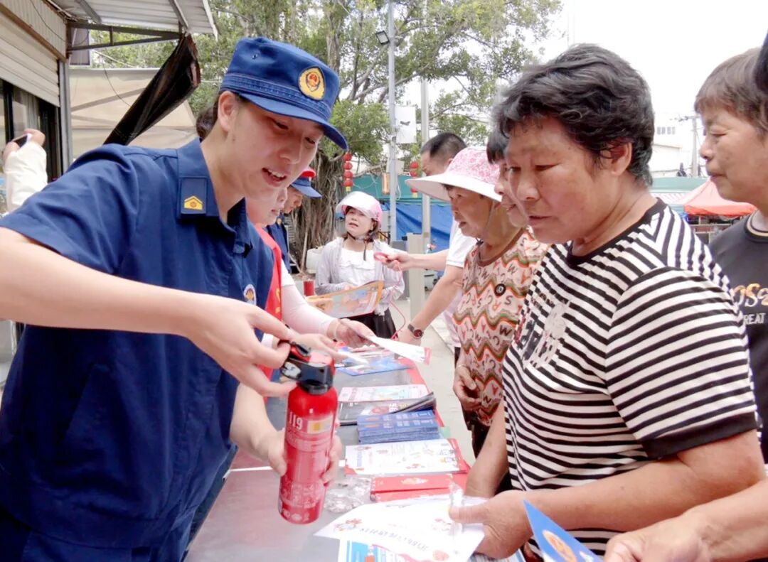 更好统筹发展和安全丨畅通生命通道 漳州台商消防送平安进千家万户