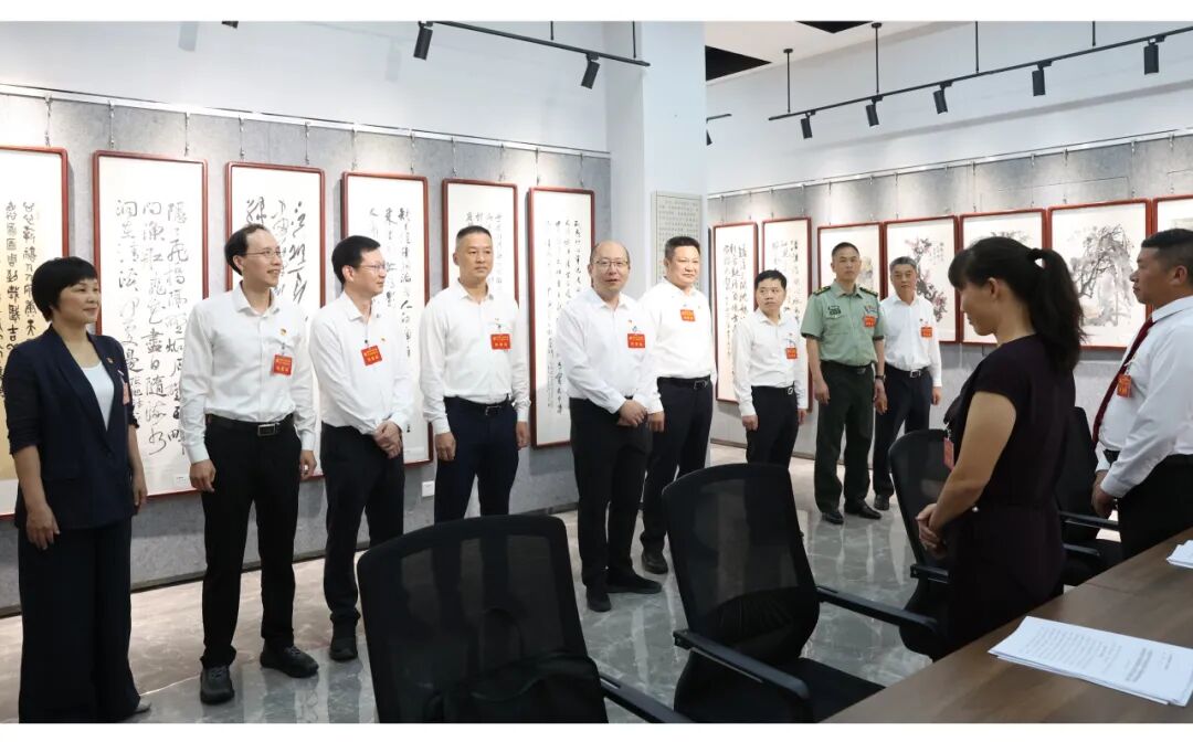 聚焦党代会 | 各代表团集结！诏安县领导看望县第十五次党代会代表
