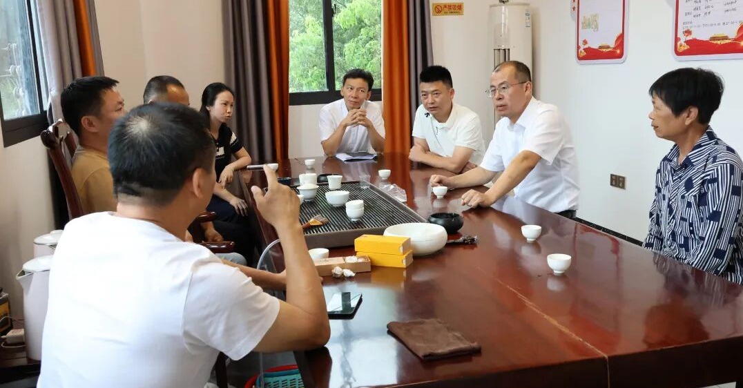 陈清拥到泉州安溪大坪乡、虎邱镇调研防汛备汛、安全生产、经济社会发展等重点工作
