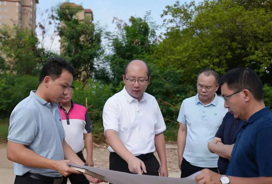 诏安县领导带队调研商住地块开发建设工作