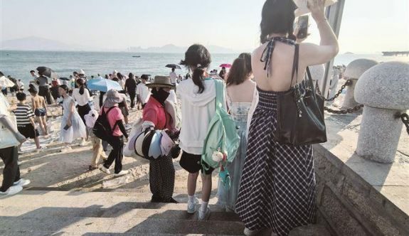 厦大白城沙滩市政设施改造项目完工 市民游客点赞