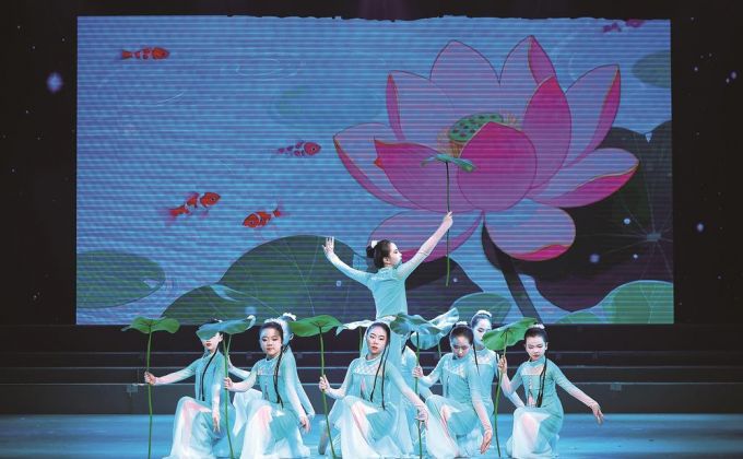 百姓大舞台青少年汇演燃动狮城