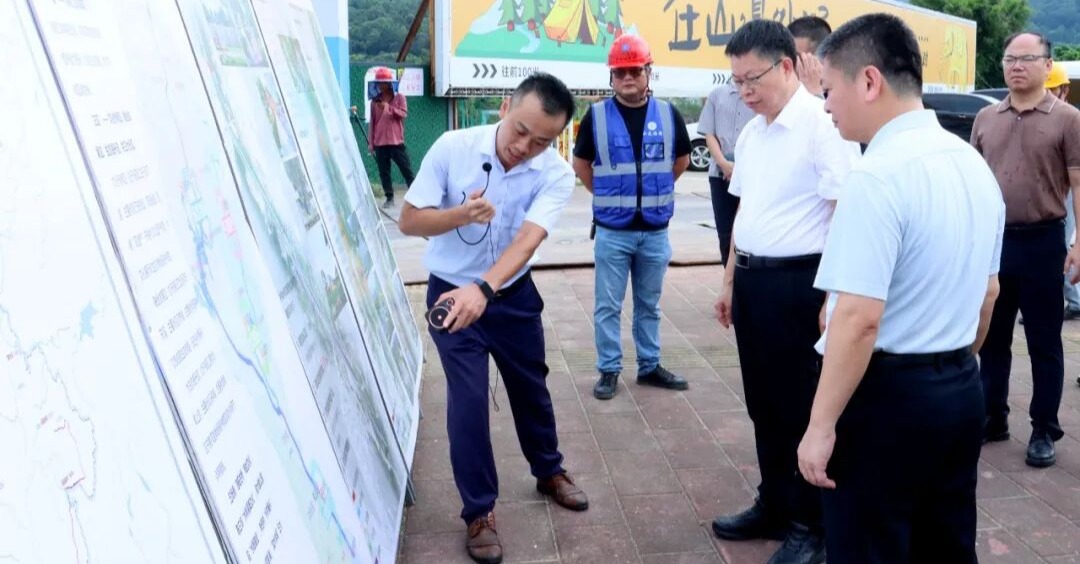 洛江区委副书记、代区长、区总河长洪金城带队调研洛阳江幸福河湖项目建设情况并开展巡河工作 