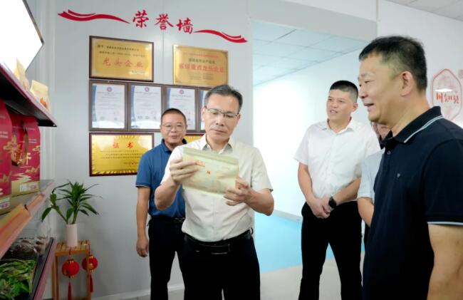 聚焦产业发展丨云霄县委书记开展“企业接待日”活动