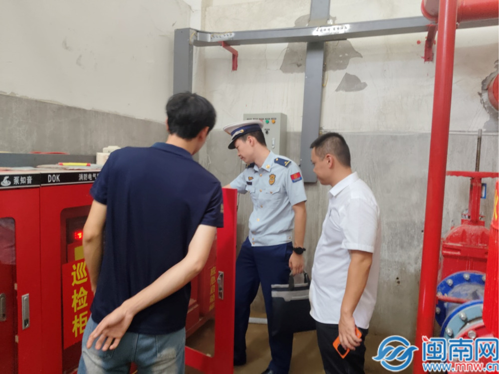 南靖县消防救援局常态化开展劳动密集型企业消防安全检查