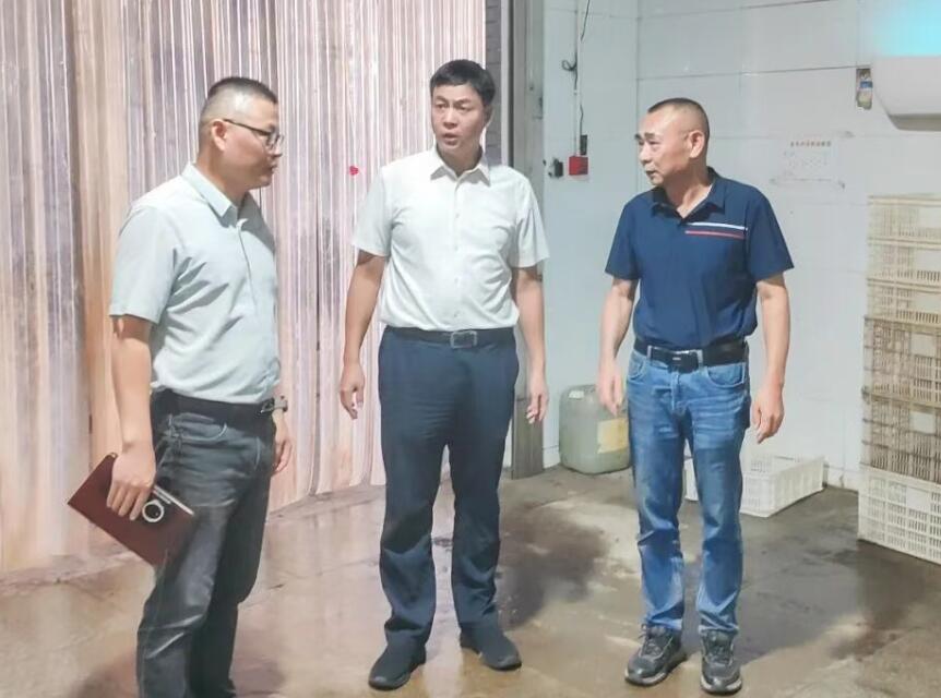 芗城区委书记带队检查劳动密集型企业安全生产工作