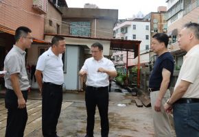 泉州台商区党工委主要领导带队检查内涝隐患点和防汛防台风工作