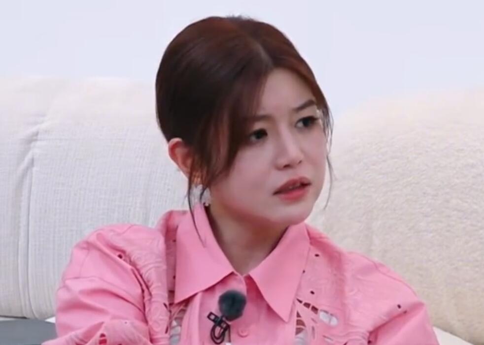 陈妍希首次公开谈离婚：遗憾是有的 继续往前走