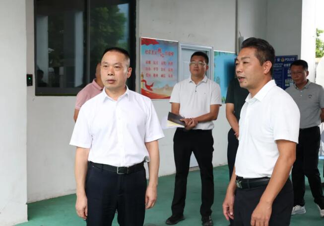 开学第一天！漳州高新区领导调研检查校园安全工作