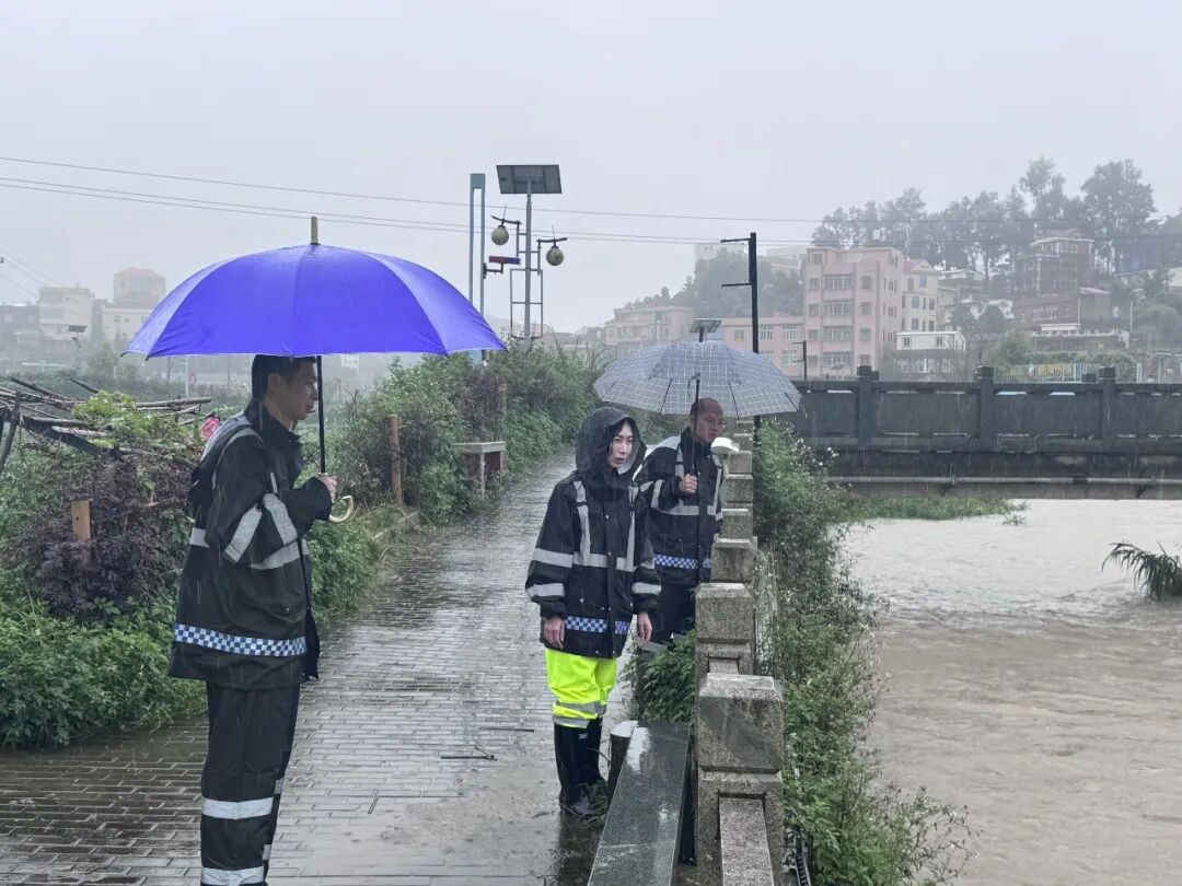 泉州洛江虹山乡全力筑牢防汛安全防线