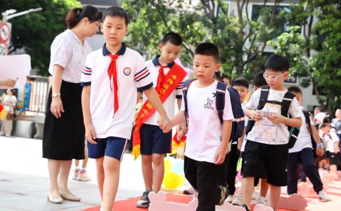 开蒙启智，悦见成长！泉州丰泽区多彩入学礼点亮新学期