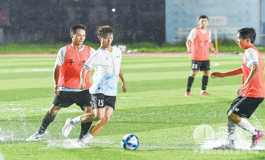 “闽超”平潭队积极备战客场赛事