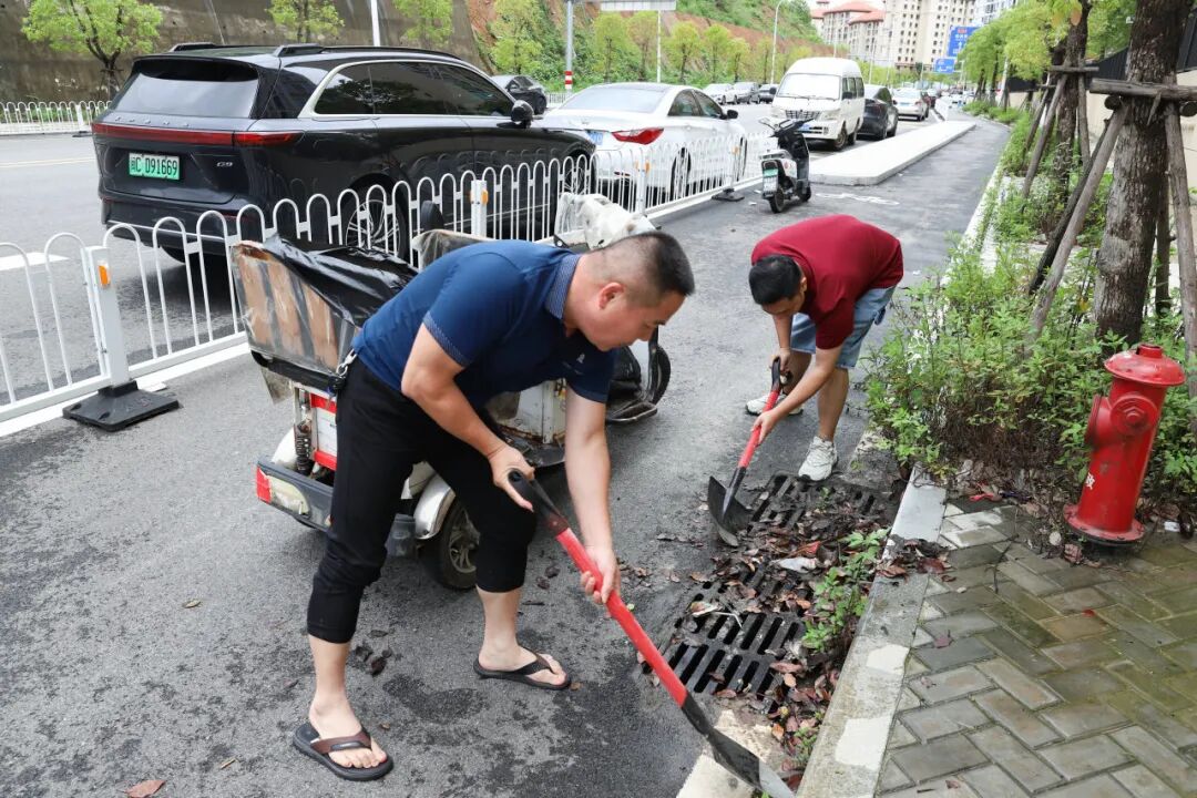 闻“汛”而动 | 泉州丰泽各街道扎实做好强降雨防御工作