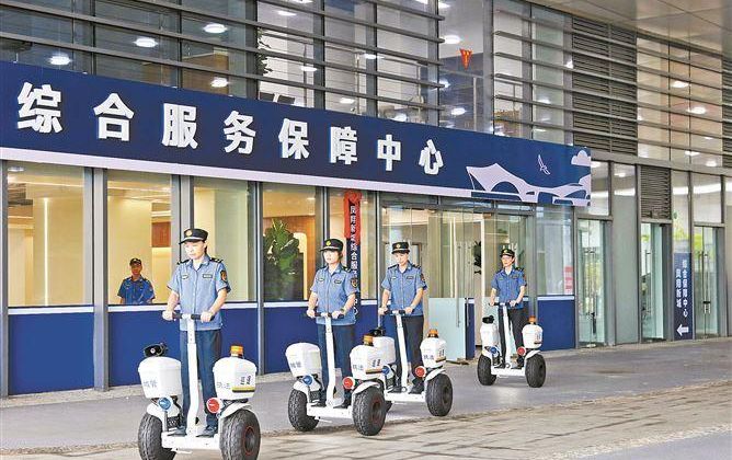 位于厦门奥体中心的凤翔新城综合服务保障中心启用