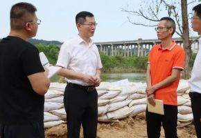 针对性补强 前瞻性预置｜唐春晓带队检查调度灾后恢复工作