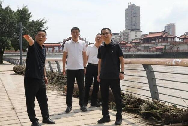 南靖县领导调研督导灾后恢复及隐患排查整治工作