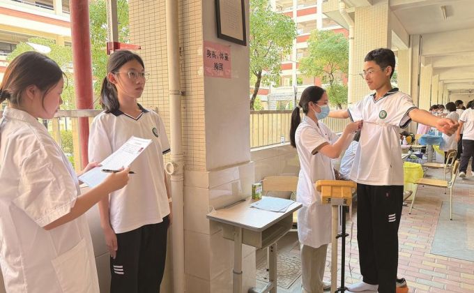 石狮中小学生健康体检工作全面铺开
