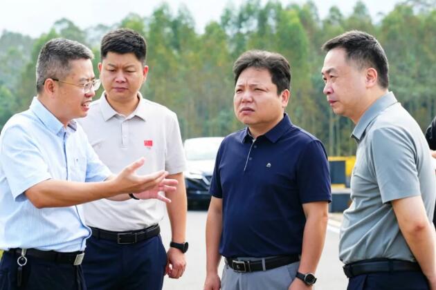 长泰区区长督导高标准农田建管工作
