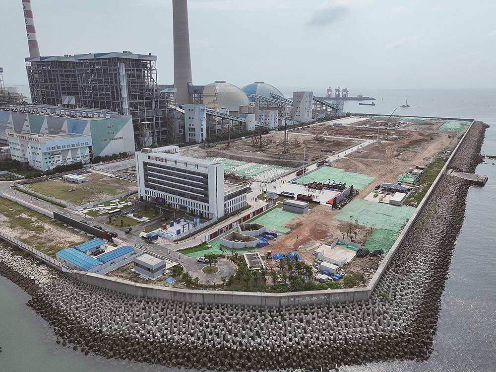 福建石狮鸿山热电厂三期1×1000MW机组扩建工程高质量建设动员会举行