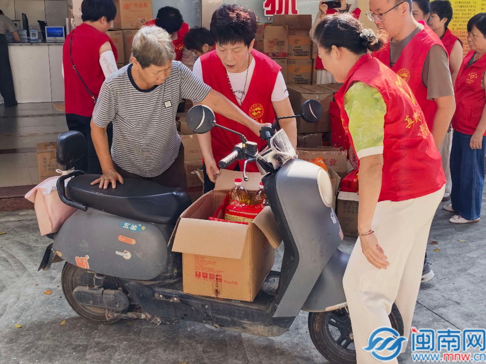 漳州芗城：中秋慰问传温情 心系群众暖人心