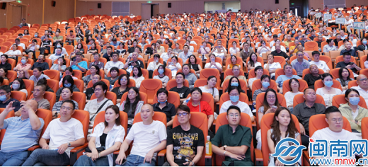 石狮市市场监管局召开2026年药品医疗器械化妆品经营使用环节监管要点及规范化管理培训会